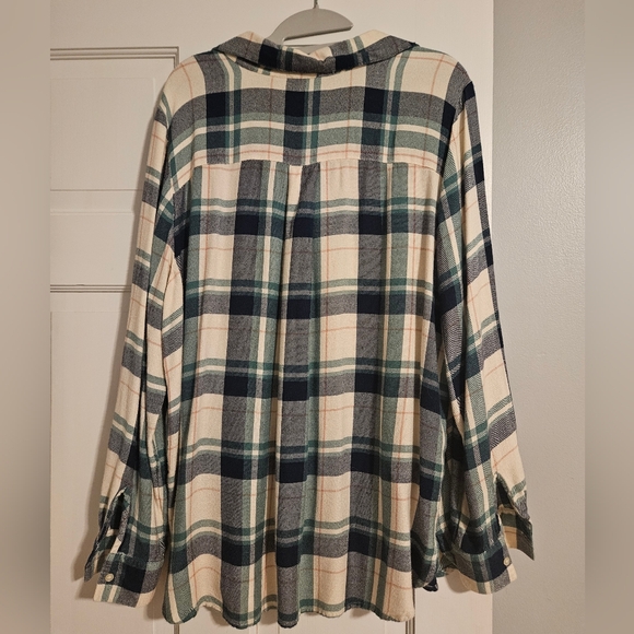 Loft Flannel pullover top - Picture 2 of 3